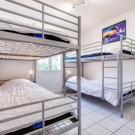 Holiday Les Acacias - Mvt245 By Interhome *